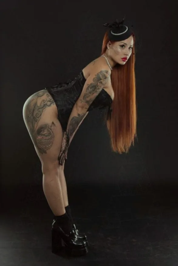 Bella