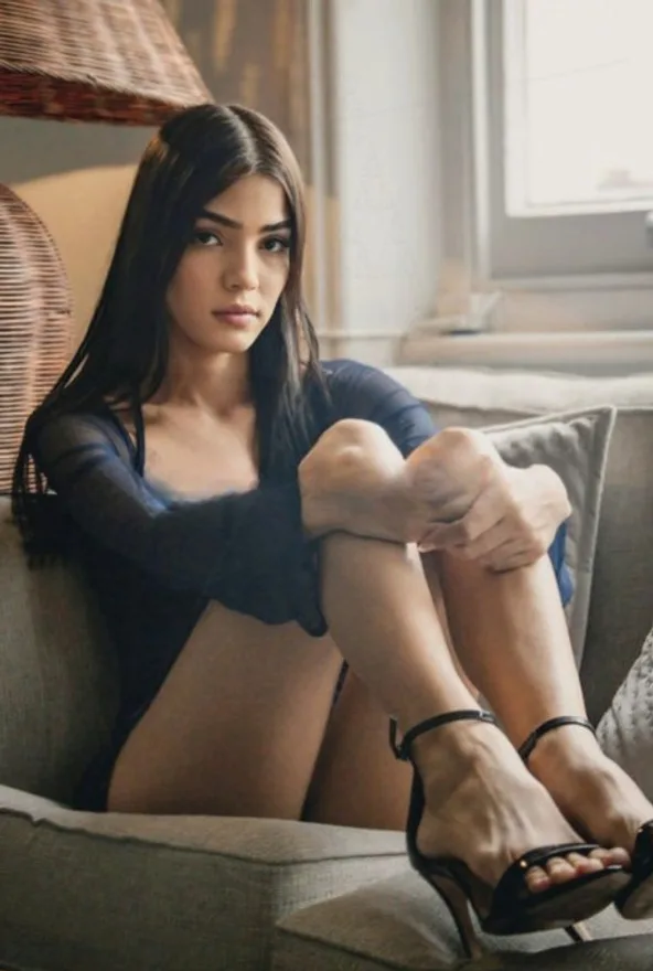 Bella