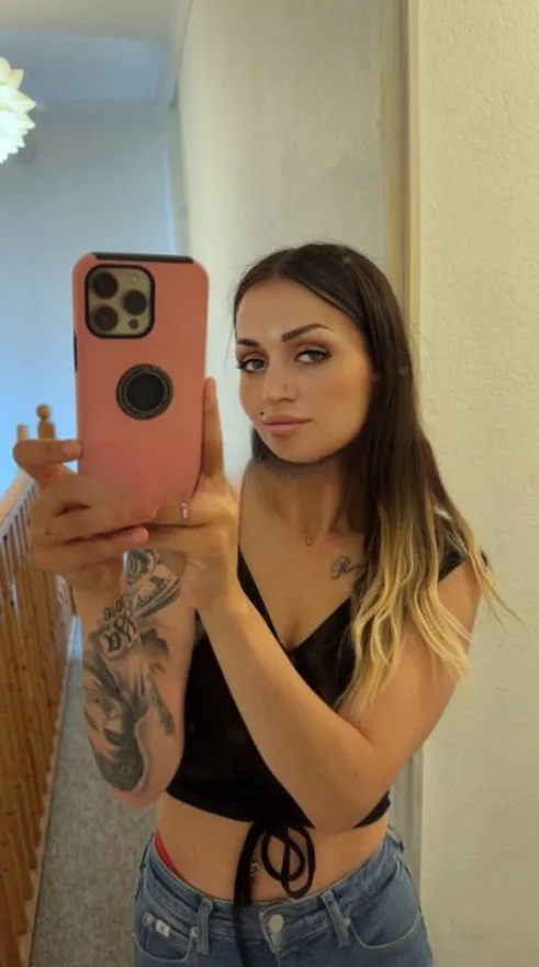 Evenela