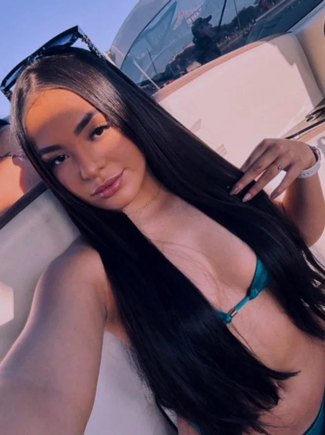 Bella
