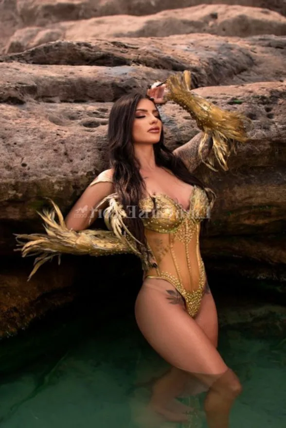 Laura Moreau